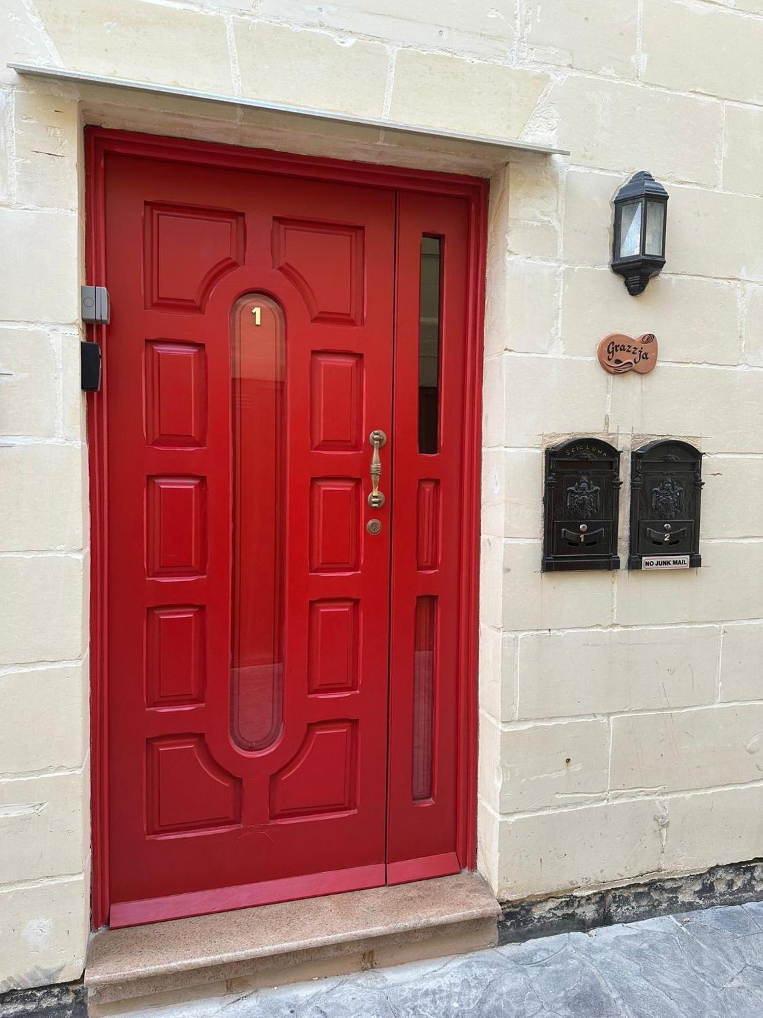 Grazzja Traditional Apartment Żabbar 외부 사진