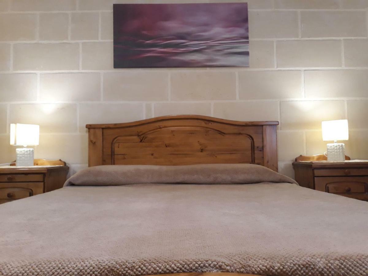 Grazzja Traditional Apartment Żabbar 외부 사진