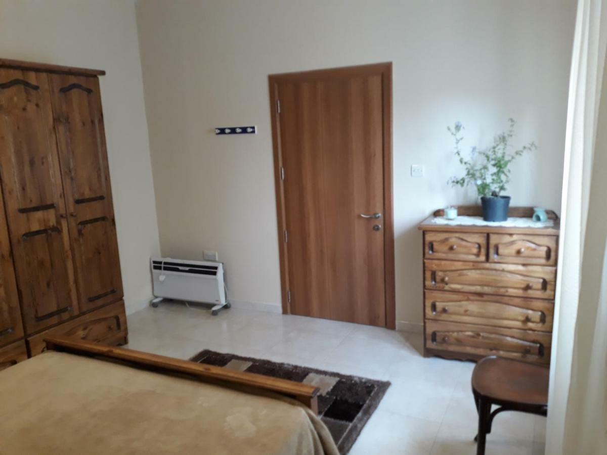 Grazzja Traditional Apartment Żabbar 외부 사진